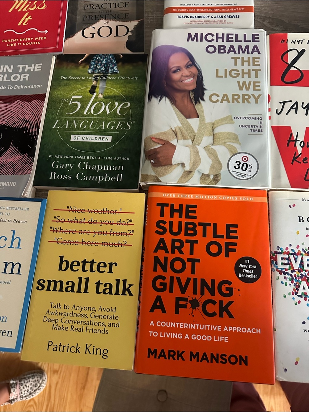 Assorted Books - Picture 3 of 4